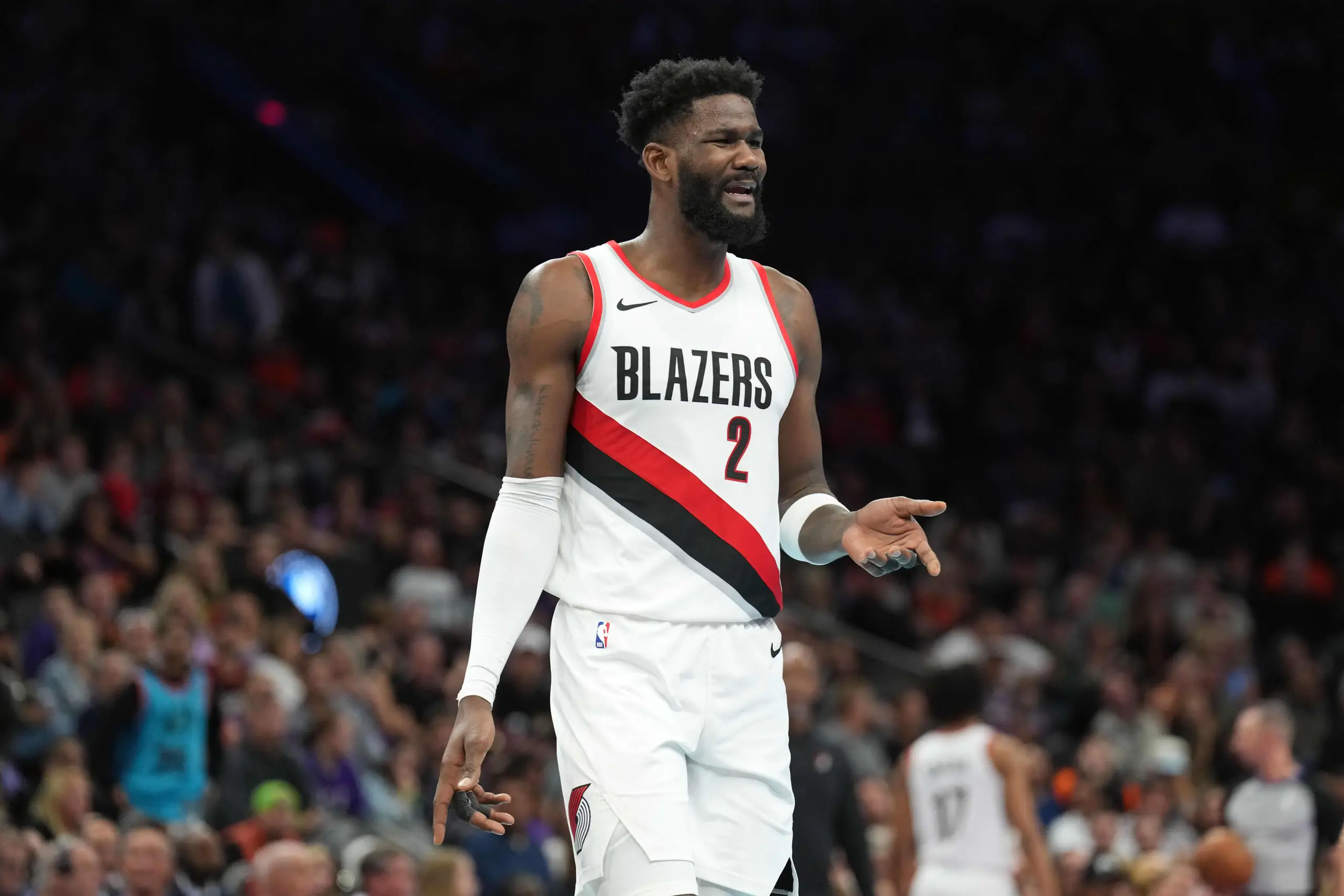 Deandre Ayton Blazers