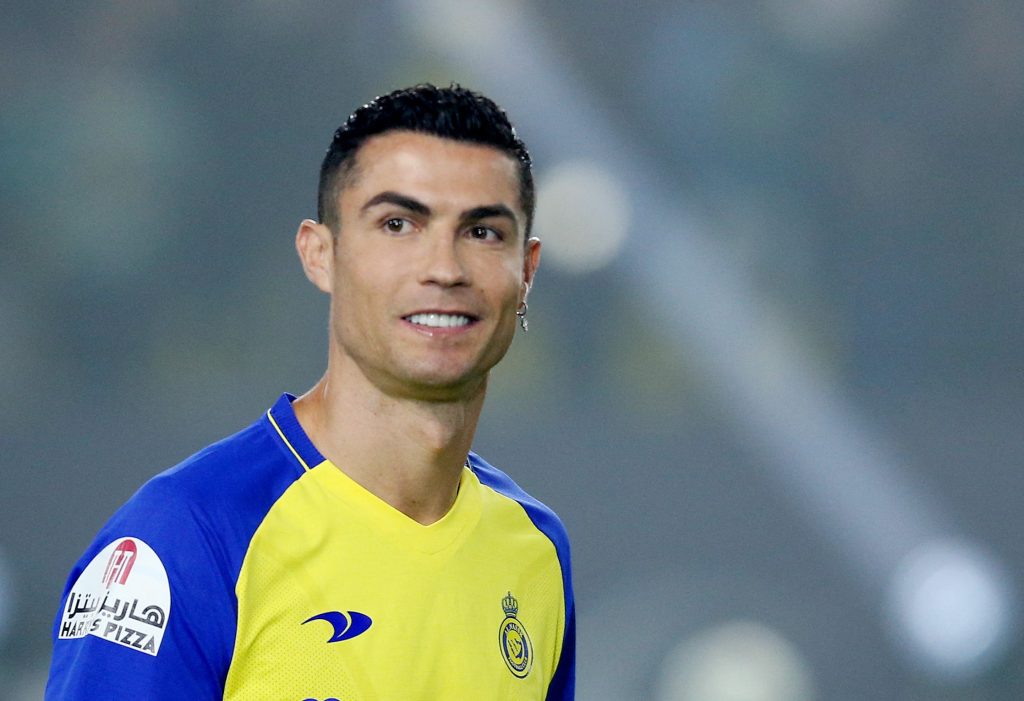 Ronaldo Rules Out European Return
