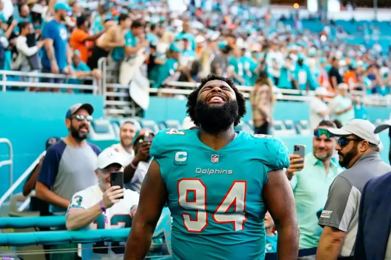 Christian Wilkins Dolphins