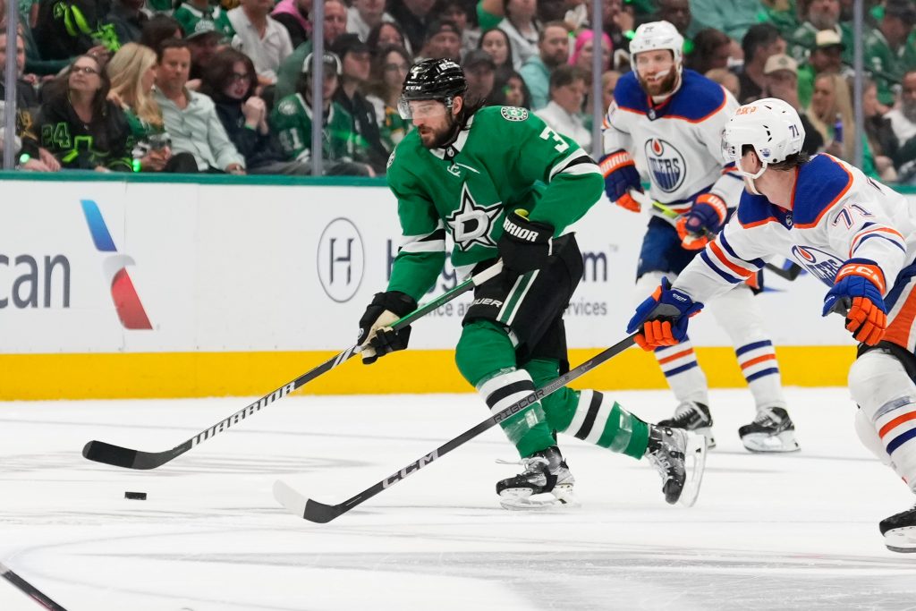 Chris Tanev