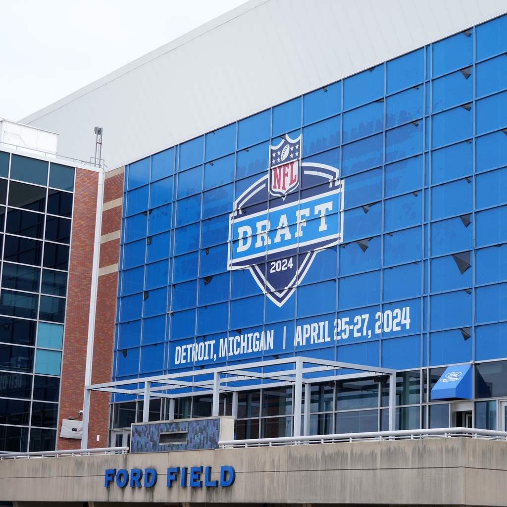 NFL Mock Draft
