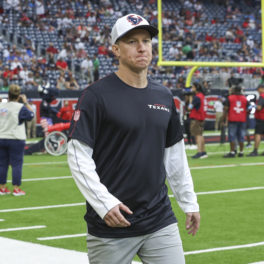 Texans Fire OC Bobby Slowik - Vendetta Sports Media