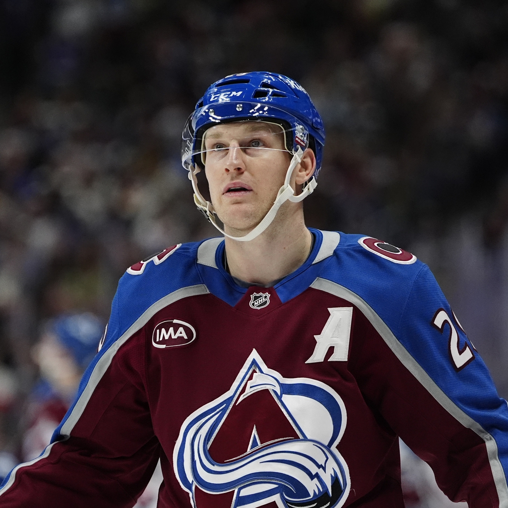 Nathan MacKinnon